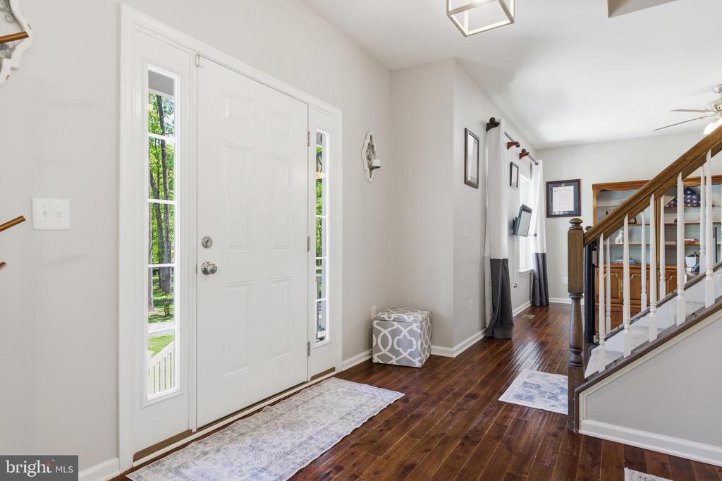 6324 VINT HILL RD, WARRENTON, Virginia 20187, 5 Bedrooms Bedrooms, ,2 BathroomsBathrooms,Residential,6324 VINT HILL RD,VAFQ2021488 MLS # VAFQ2021488