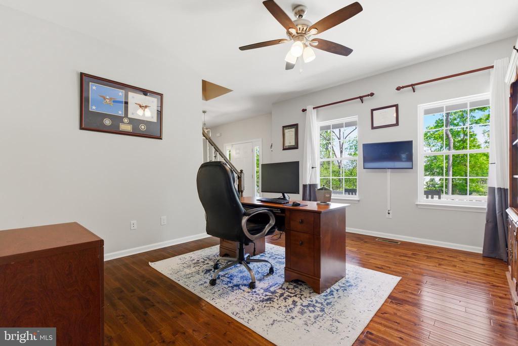 6324 VINT HILL RD, WARRENTON, Virginia 20187, 5 Bedrooms Bedrooms, ,2 BathroomsBathrooms,Residential,6324 VINT HILL RD,VAFQ2021488 MLS # VAFQ2021488