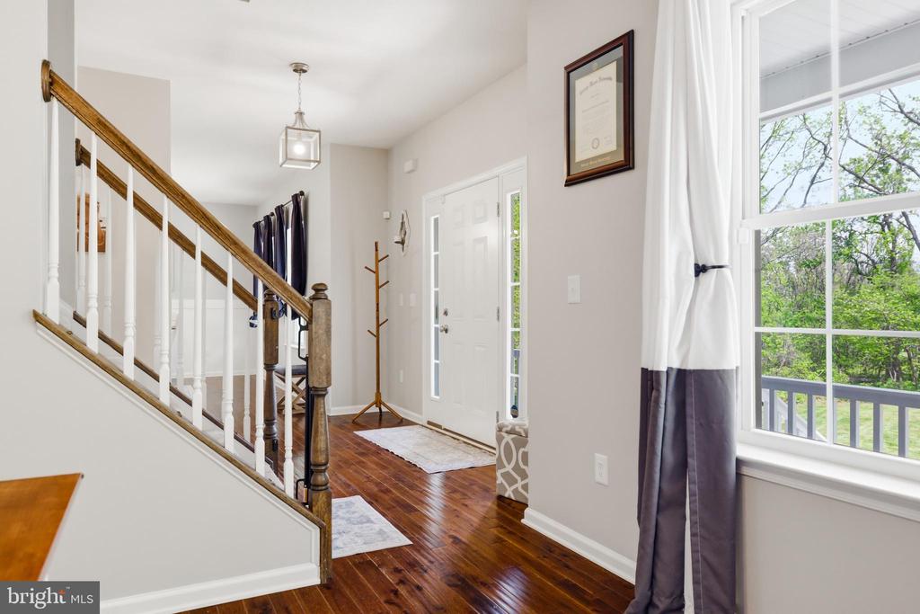 6324 VINT HILL RD, WARRENTON, Virginia 20187, 5 Bedrooms Bedrooms, ,2 BathroomsBathrooms,Residential,6324 VINT HILL RD,VAFQ2021488 MLS # VAFQ2021488