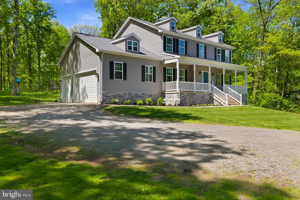 6324 VINT HILL RD, WARRENTON, Virginia 20187, 5 Bedrooms Bedrooms, ,2 BathroomsBathrooms,Residential,6324 VINT HILL RD,VAFQ2021488 MLS # VAFQ2021488