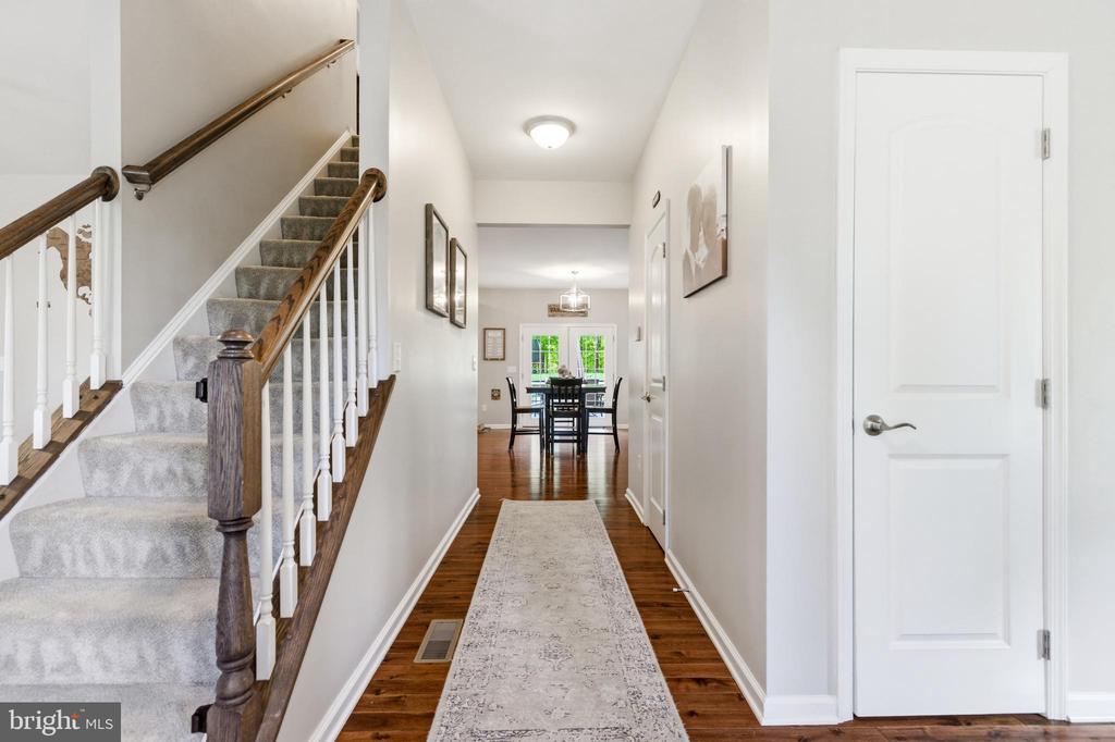 6324 VINT HILL RD, WARRENTON, Virginia 20187, 5 Bedrooms Bedrooms, ,2 BathroomsBathrooms,Residential,6324 VINT HILL RD,VAFQ2021488 MLS # VAFQ2021488