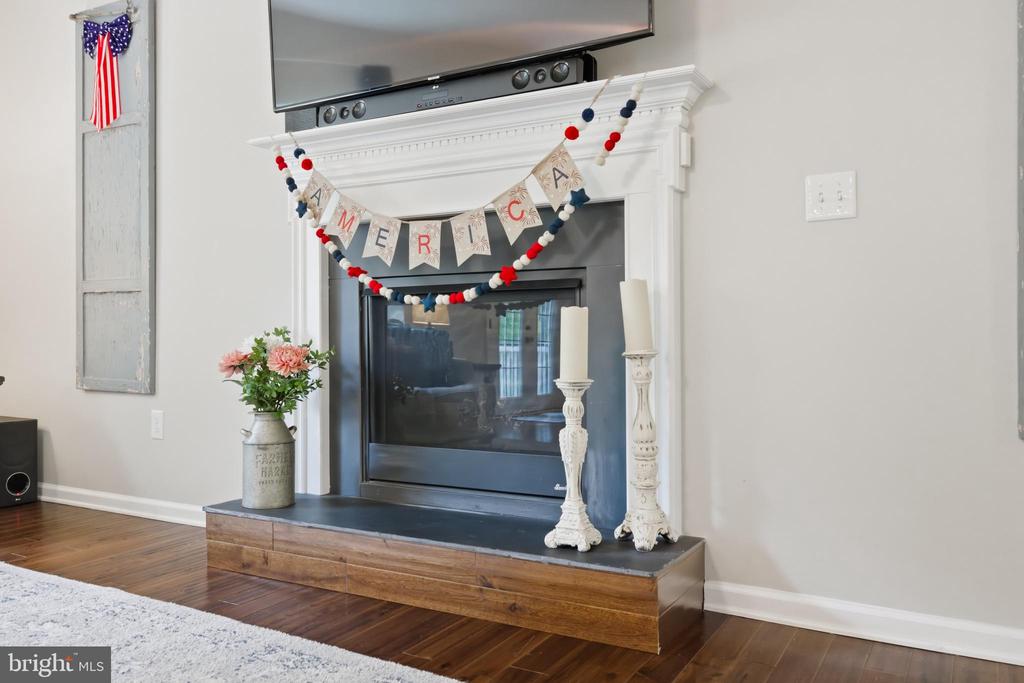 6324 VINT HILL RD, WARRENTON, Virginia 20187, 5 Bedrooms Bedrooms, ,2 BathroomsBathrooms,Residential,6324 VINT HILL RD,VAFQ2021488 MLS # VAFQ2021488