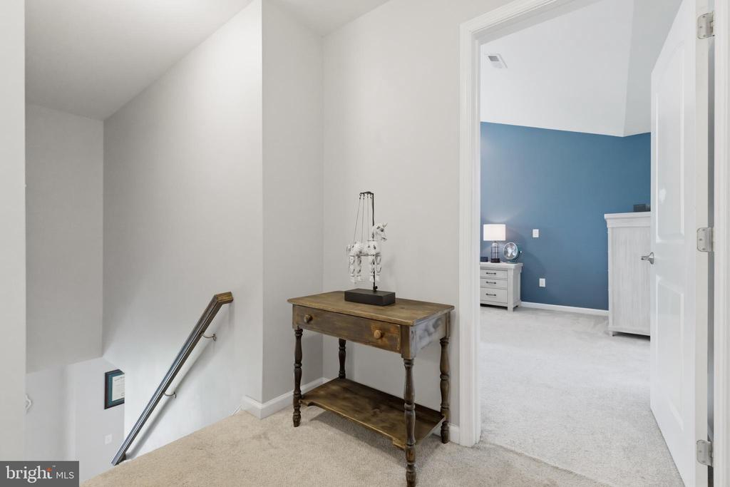 6324 VINT HILL RD, WARRENTON, Virginia 20187, 5 Bedrooms Bedrooms, ,2 BathroomsBathrooms,Residential,6324 VINT HILL RD,VAFQ2021488 MLS # VAFQ2021488