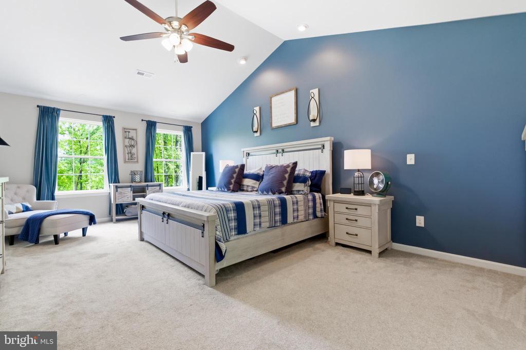 6324 VINT HILL RD, WARRENTON, Virginia 20187, 5 Bedrooms Bedrooms, ,2 BathroomsBathrooms,Residential,6324 VINT HILL RD,VAFQ2021488 MLS # VAFQ2021488