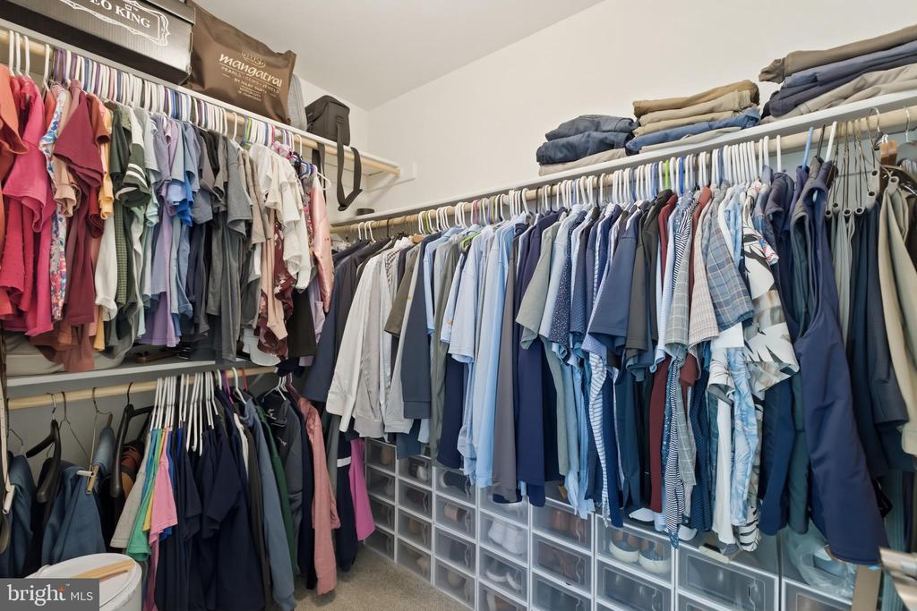 6324 VINT HILL RD, WARRENTON, Virginia 20187, 5 Bedrooms Bedrooms, ,2 BathroomsBathrooms,Residential,6324 VINT HILL RD,VAFQ2021488 MLS # VAFQ2021488