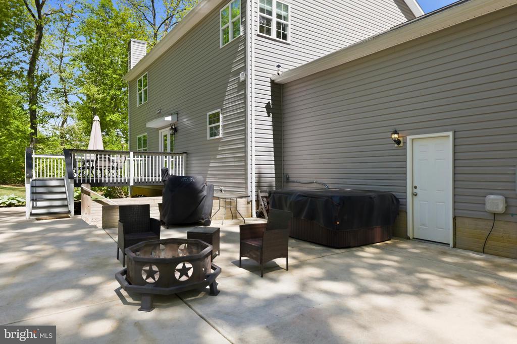 6324 VINT HILL RD, WARRENTON, Virginia 20187, 5 Bedrooms Bedrooms, ,2 BathroomsBathrooms,Residential,6324 VINT HILL RD,VAFQ2021488 MLS # VAFQ2021488