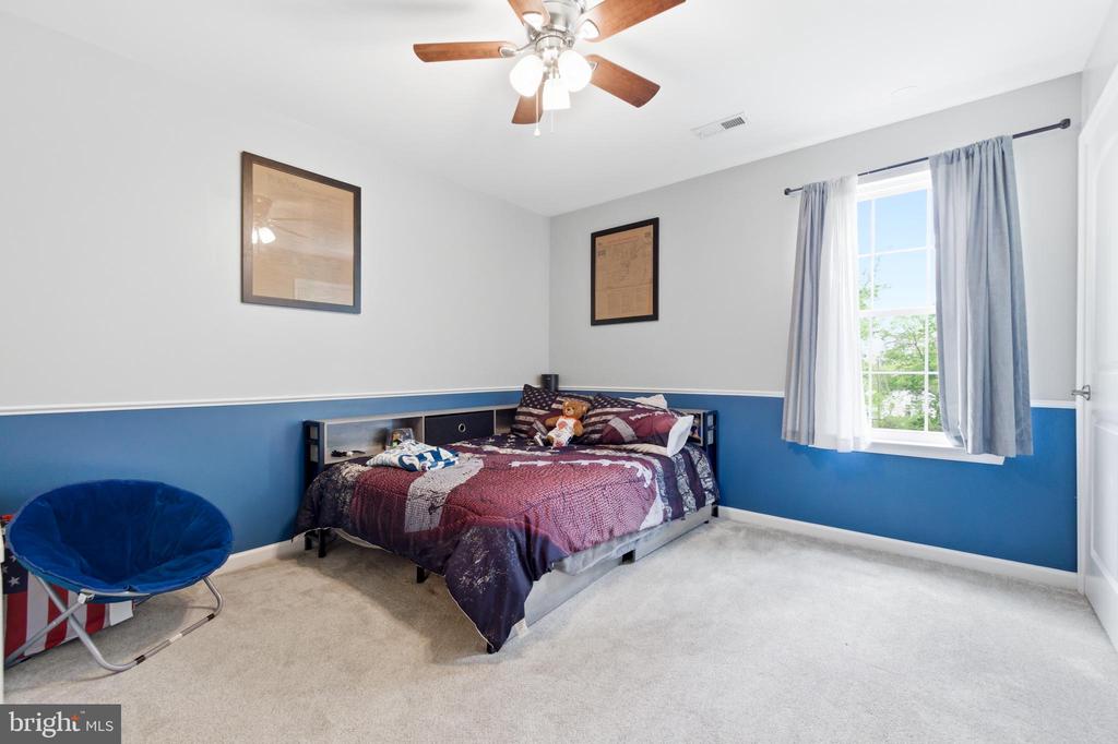 6324 VINT HILL RD, WARRENTON, Virginia 20187, 5 Bedrooms Bedrooms, ,2 BathroomsBathrooms,Residential,6324 VINT HILL RD,VAFQ2021488 MLS # VAFQ2021488