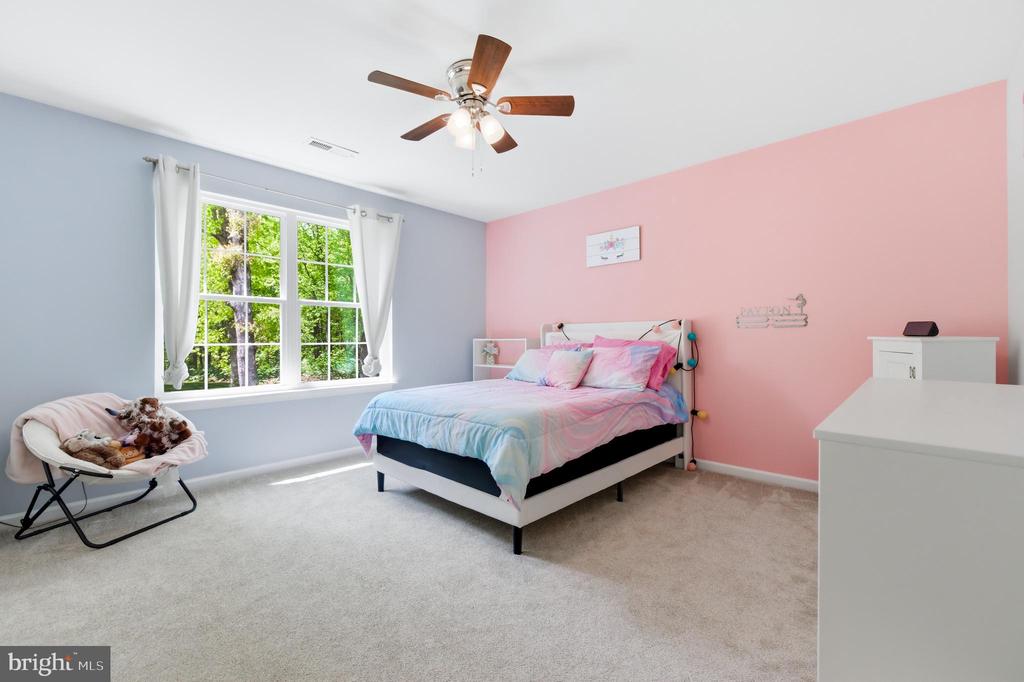 6324 VINT HILL RD, WARRENTON, Virginia 20187, 5 Bedrooms Bedrooms, ,2 BathroomsBathrooms,Residential,6324 VINT HILL RD,VAFQ2021488 MLS # VAFQ2021488