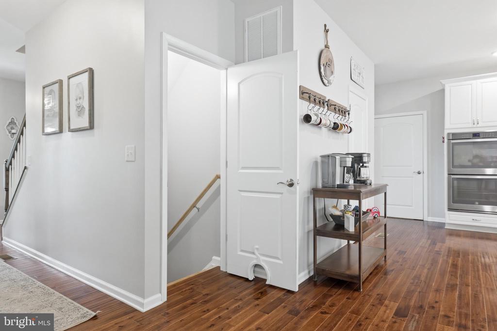 6324 VINT HILL RD, WARRENTON, Virginia 20187, 5 Bedrooms Bedrooms, ,2 BathroomsBathrooms,Residential,6324 VINT HILL RD,VAFQ2021488 MLS # VAFQ2021488