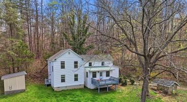 6537 WATERY MOUNTAIN RD, WARRENTON, Virginia 20186, 2 Bedrooms Bedrooms, ,2 BathroomsBathrooms,Residential,6537 WATERY MOUNTAIN RD,VAFQ2021660 MLS # VAFQ2021660