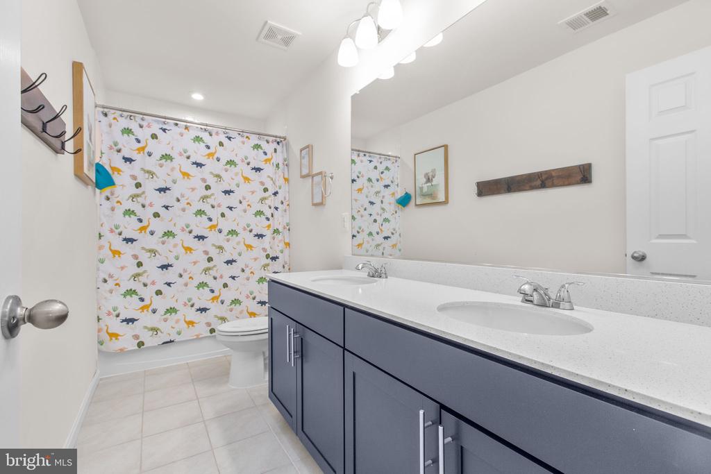 10413 SPOTSWOOD DR, FREDERICKSBURG, Virginia 22408, 4 Bedrooms Bedrooms, ,3 BathroomsBathrooms,Residential,10413 SPOTSWOOD DR,VASP2040564 MLS # VASP2040564