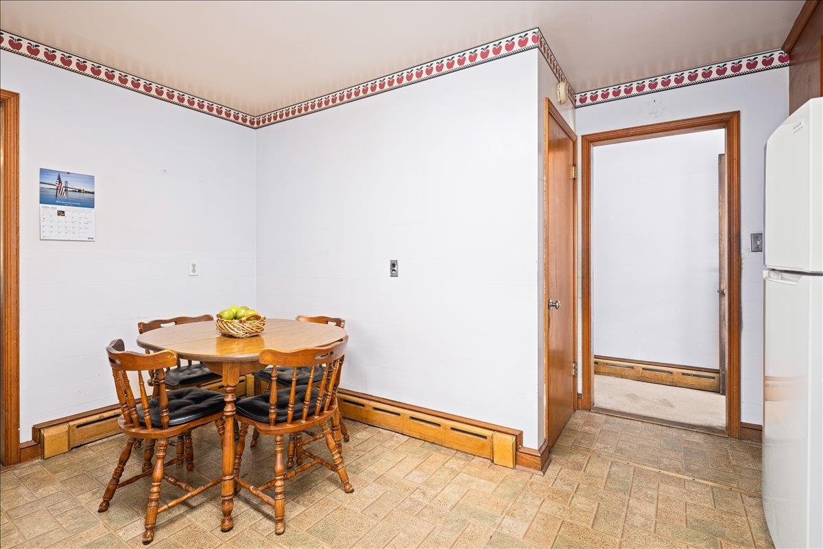 9 BALDWIN DR, STAUNTON, Virginia 24401, 3 Bedrooms Bedrooms, ,1 BathroomBathrooms,Residential,9 BALDWIN DR,675753 MLS # 675753