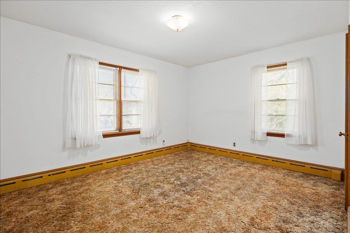 9 BALDWIN DR, STAUNTON, Virginia 24401, 3 Bedrooms Bedrooms, ,1 BathroomBathrooms,Residential,9 BALDWIN DR,675753 MLS # 675753