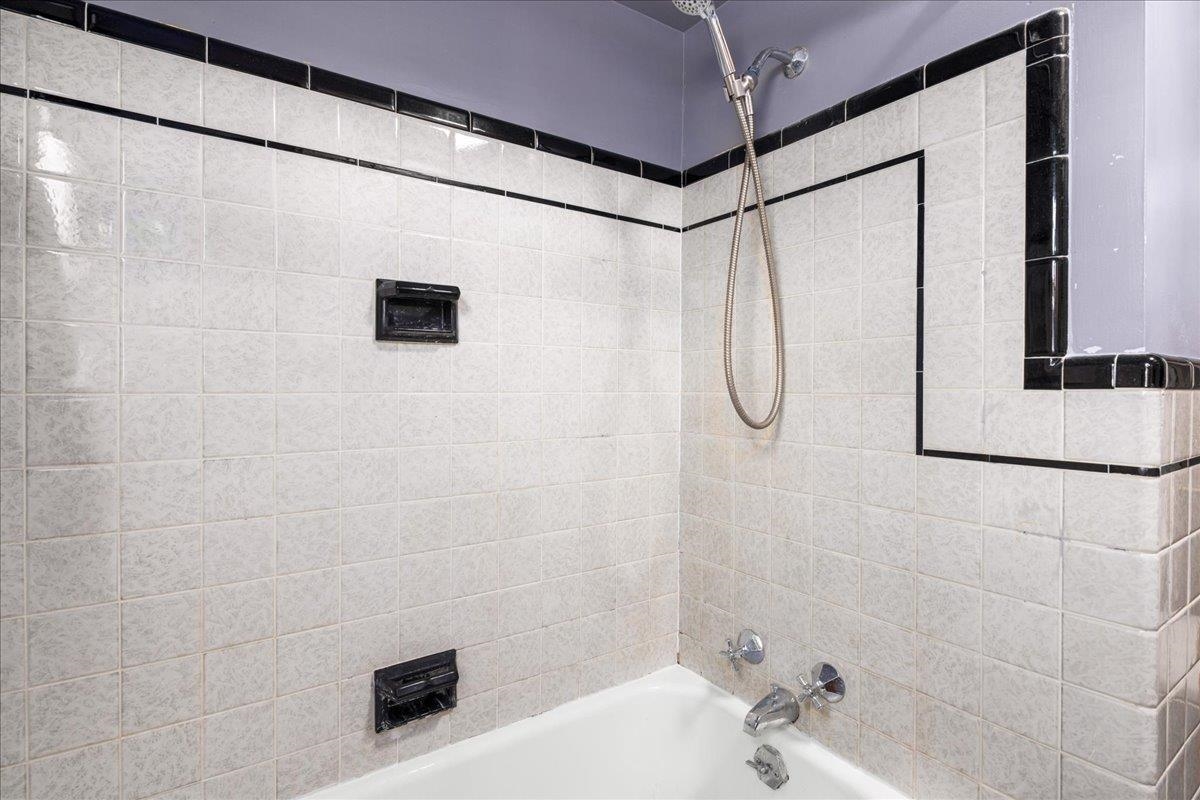 9 BALDWIN DR, STAUNTON, Virginia 24401, 3 Bedrooms Bedrooms, ,1 BathroomBathrooms,Residential,9 BALDWIN DR,675753 MLS # 675753