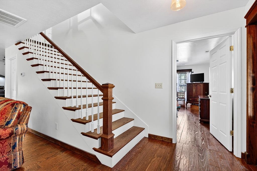 26 BOBCAT HILL, WEST AUGUSTA, Virginia 24485, 3 Bedrooms Bedrooms, ,2 BathroomsBathrooms,Residential,26 BOBCAT HILL,676150 MLS # 676150