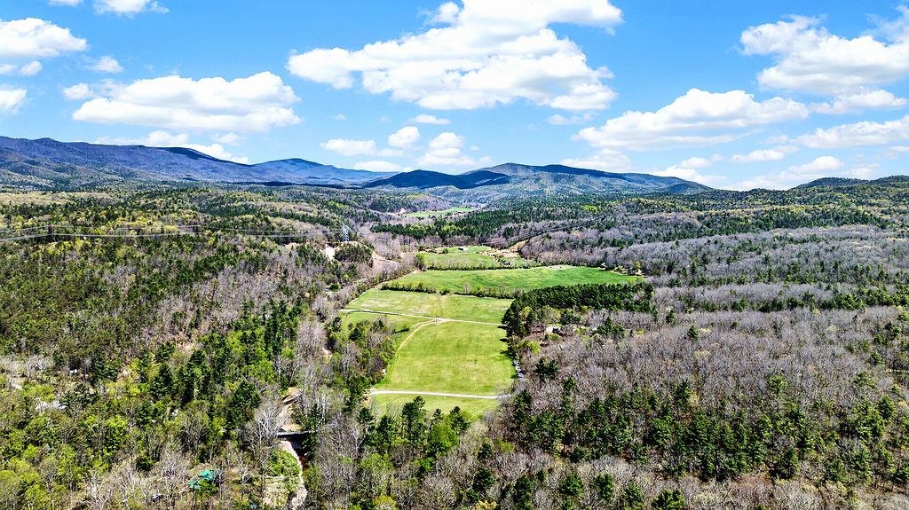 26 BOBCAT HILL, WEST AUGUSTA, Virginia 24485, 3 Bedrooms Bedrooms, ,2 BathroomsBathrooms,Residential,26 BOBCAT HILL,676150 MLS # 676150