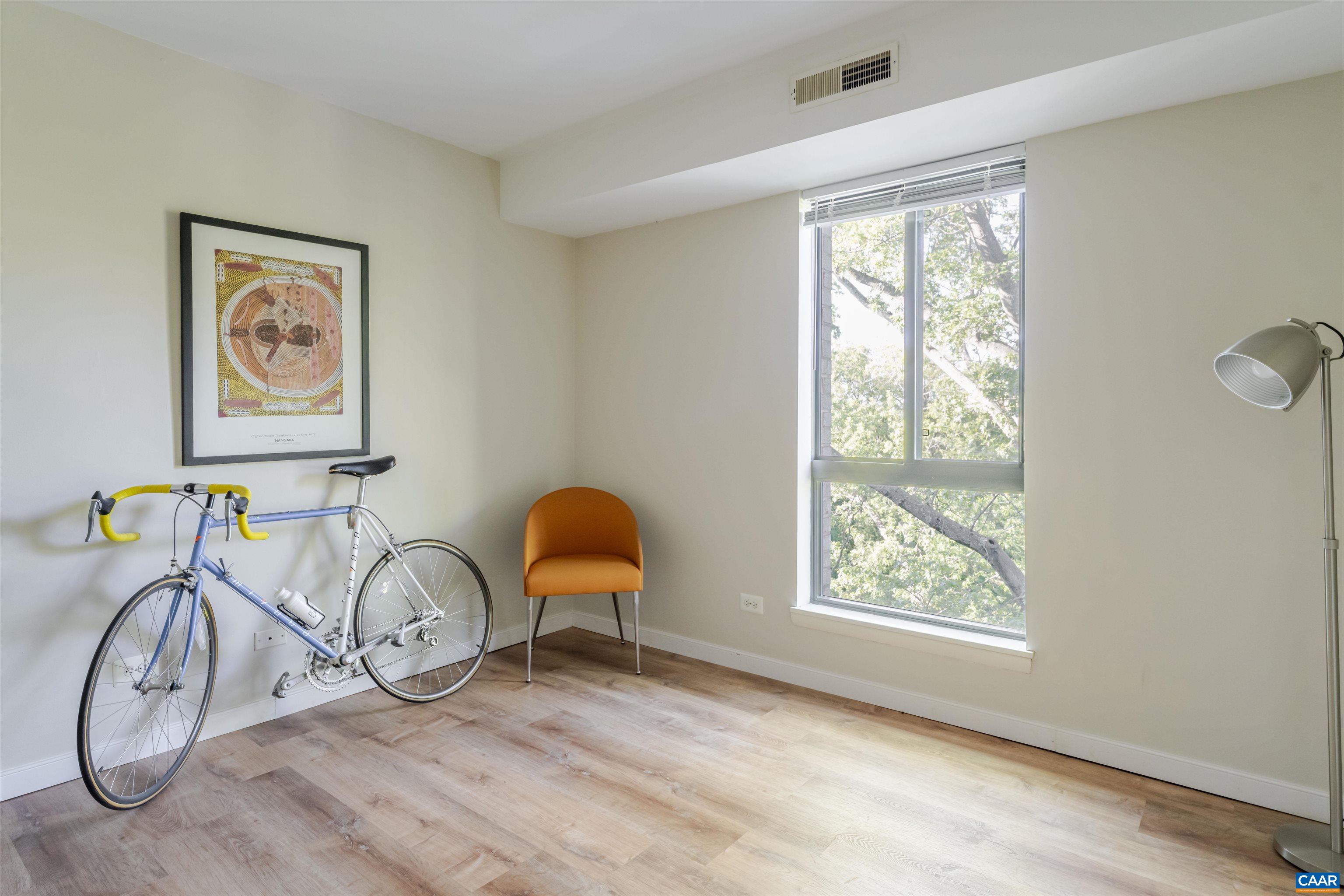 511 N 1ST ST, CHARLOTTESVILLE, Virginia 22902, 2 Bedrooms Bedrooms, ,1 BathroomBathrooms,Residential,WALKABLE low-maintenance lifestyle in the heart of,511 N 1ST ST,676118 MLS # 676118