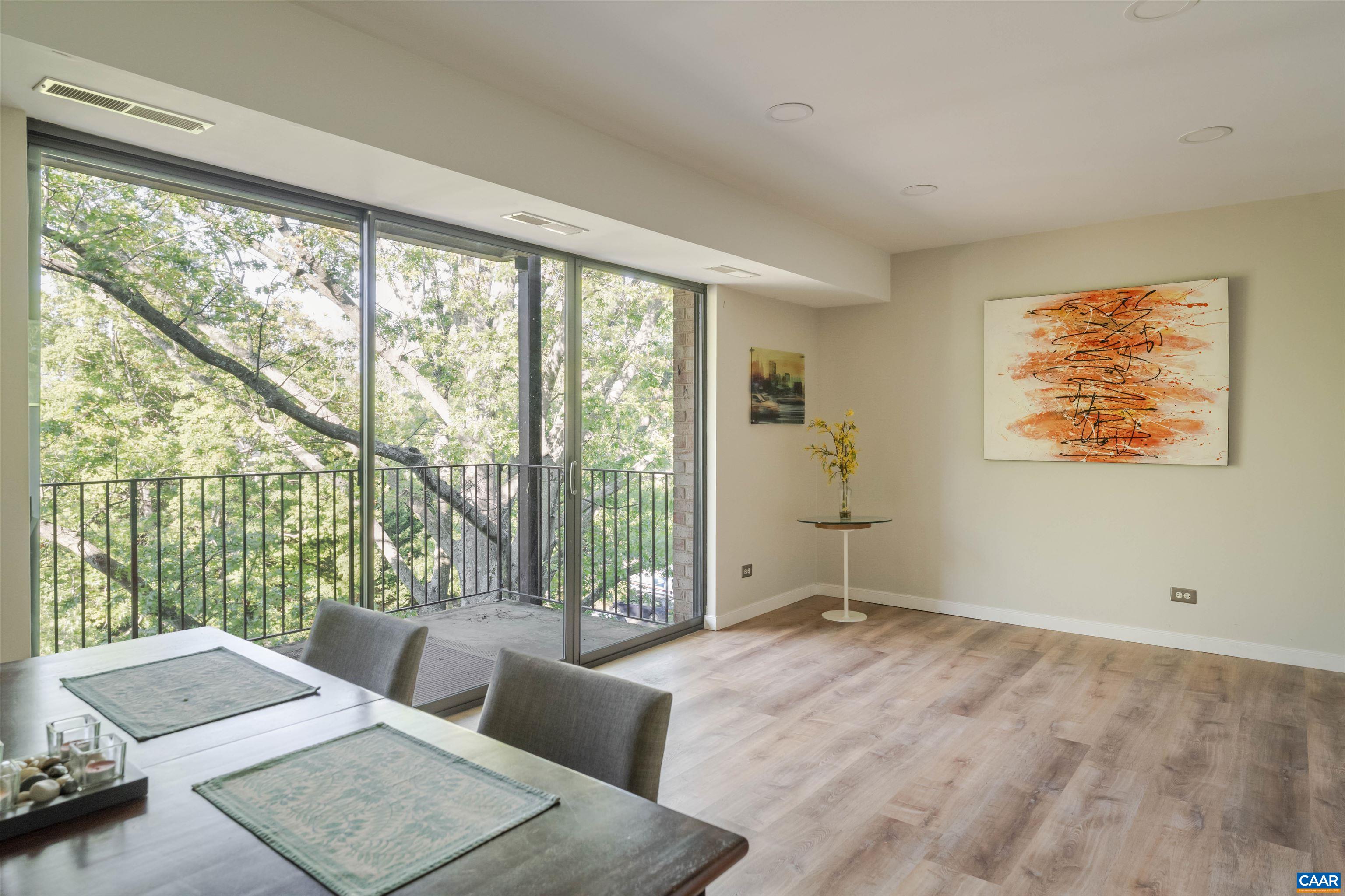 511 N 1ST ST, CHARLOTTESVILLE, Virginia 22902, 2 Bedrooms Bedrooms, ,1 BathroomBathrooms,Residential,WALKABLE low-maintenance lifestyle in the heart of,511 N 1ST ST,676118 MLS # 676118