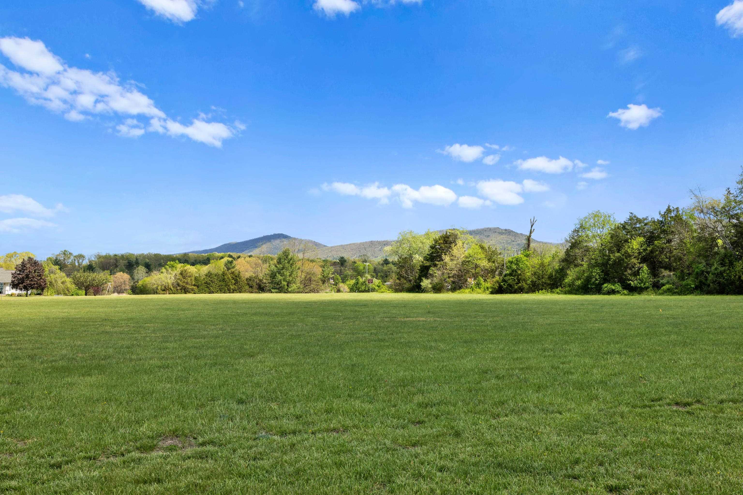 7669 FIFE LN, PORT REPUBLIC, Virginia 24471, 3 Bedrooms Bedrooms, ,2 BathroomsBathrooms,Residential,7669 FIFE LN,676123 MLS # 676123