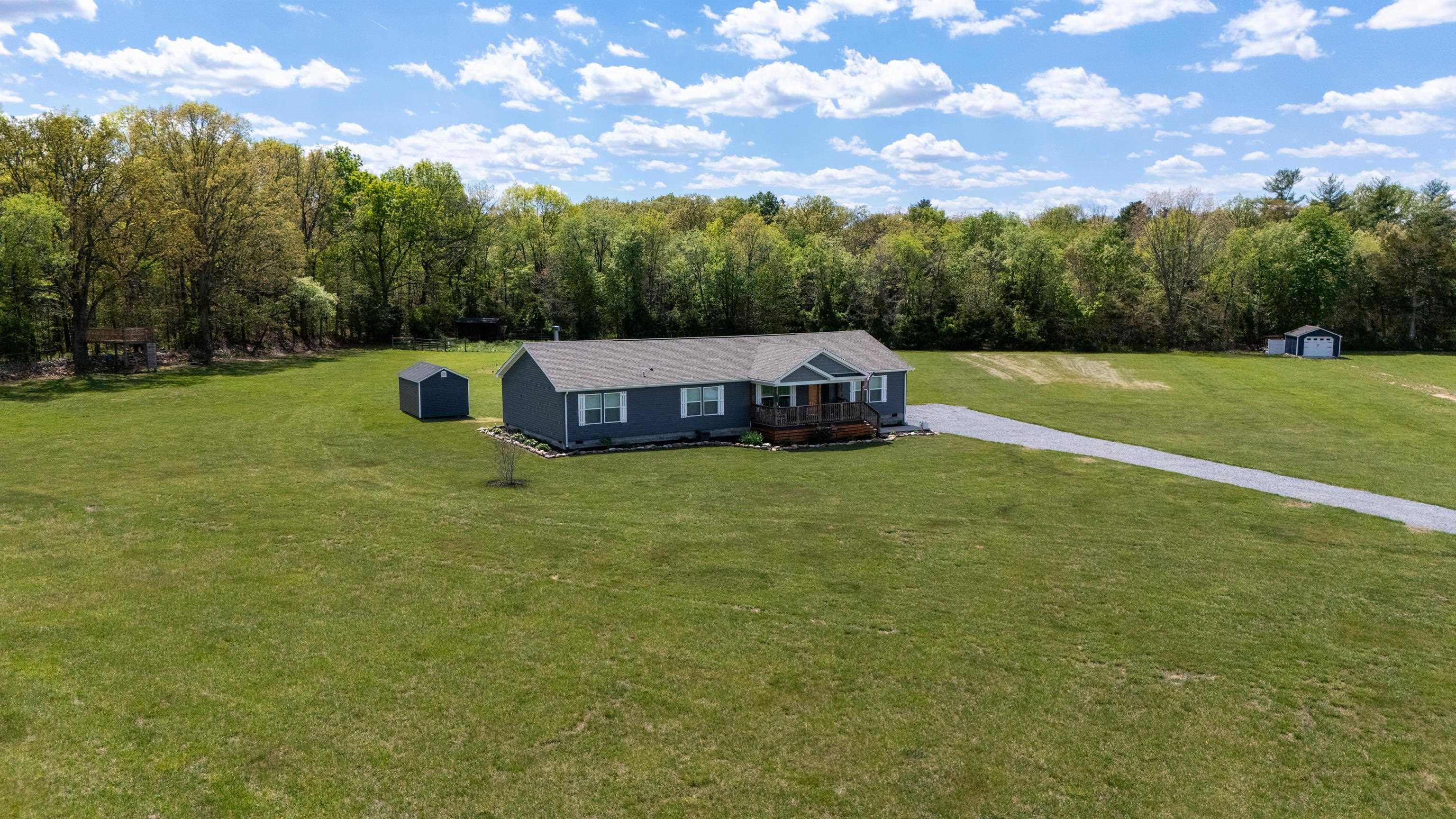 7669 FIFE LN, PORT REPUBLIC, Virginia 24471, 3 Bedrooms Bedrooms, ,2 BathroomsBathrooms,Residential,7669 FIFE LN,676123 MLS # 676123