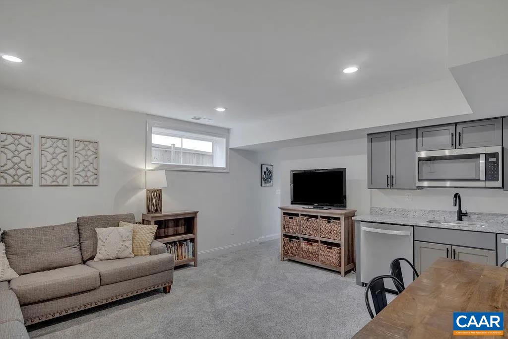 22 WARWICK DR, CROZET, Virginia 22932, 4 Bedrooms Bedrooms, ,3 BathroomsBathrooms,Residential,The Hampton,22 WARWICK DR,676125 MLS # 676125