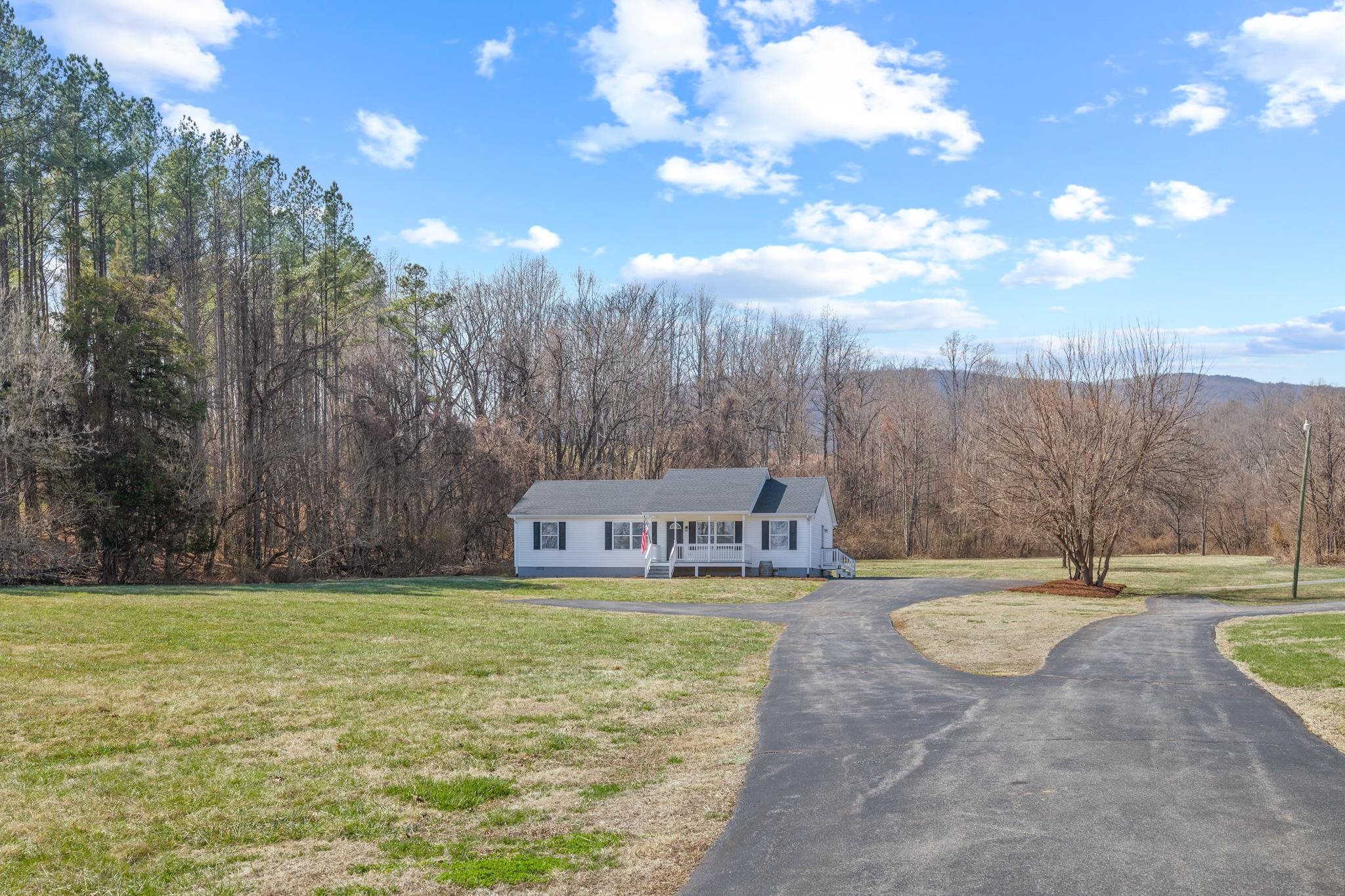 850 GREENWOOD RD, CROZET, Virginia 22932, 3 Bedrooms Bedrooms, ,2 BathroomsBathrooms,Residential,850 GREENWOOD RD,676128 MLS # 676128