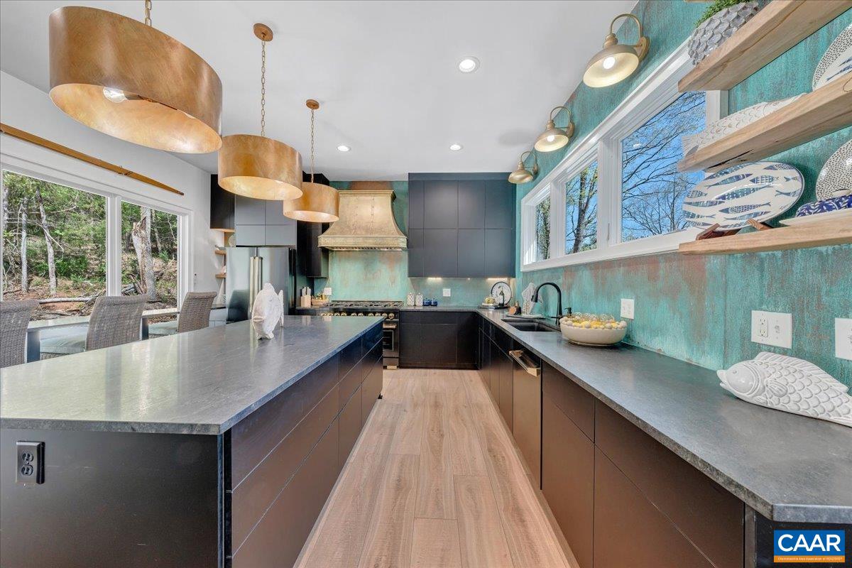 16358 MONETA RD, MONETA, Virginia 24121, 5 Bedrooms Bedrooms, ,3 BathroomsBathrooms,Residential,16358 MONETA RD,676131 MLS # 676131