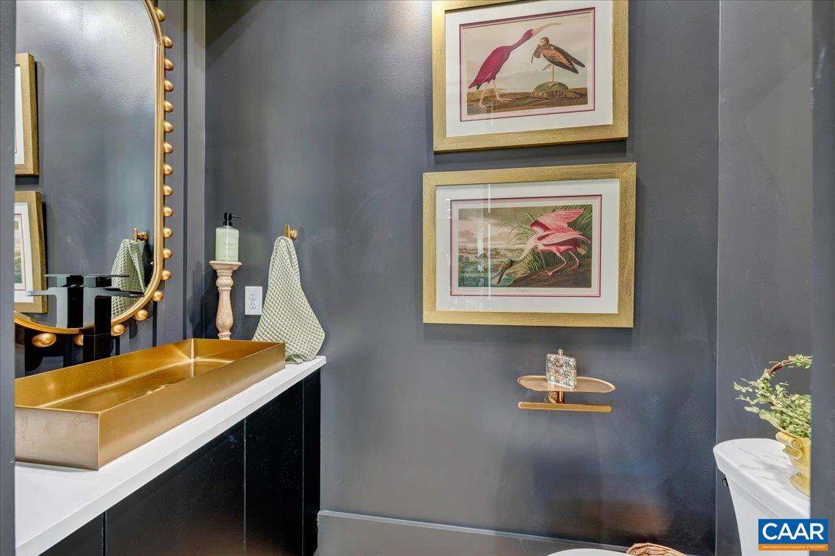 16358 MONETA RD, MONETA, Virginia 24121, 5 Bedrooms Bedrooms, ,3 BathroomsBathrooms,Residential,16358 MONETA RD,676131 MLS # 676131