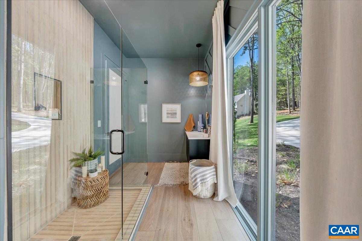 16358 MONETA RD, MONETA, Virginia 24121, 5 Bedrooms Bedrooms, ,3 BathroomsBathrooms,Residential,16358 MONETA RD,676131 MLS # 676131