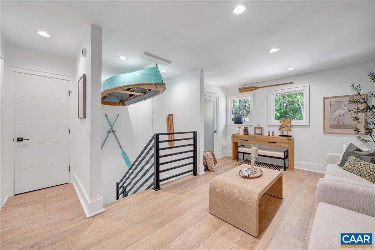 16358 MONETA RD, MONETA, Virginia 24121, 5 Bedrooms Bedrooms, ,3 BathroomsBathrooms,Residential,16358 MONETA RD,676131 MLS # 676131