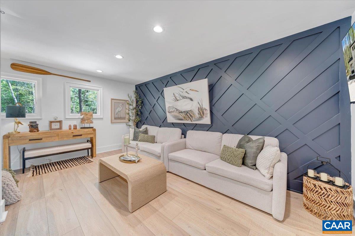 16358 MONETA RD, MONETA, Virginia 24121, 5 Bedrooms Bedrooms, ,3 BathroomsBathrooms,Residential,16358 MONETA RD,676131 MLS # 676131