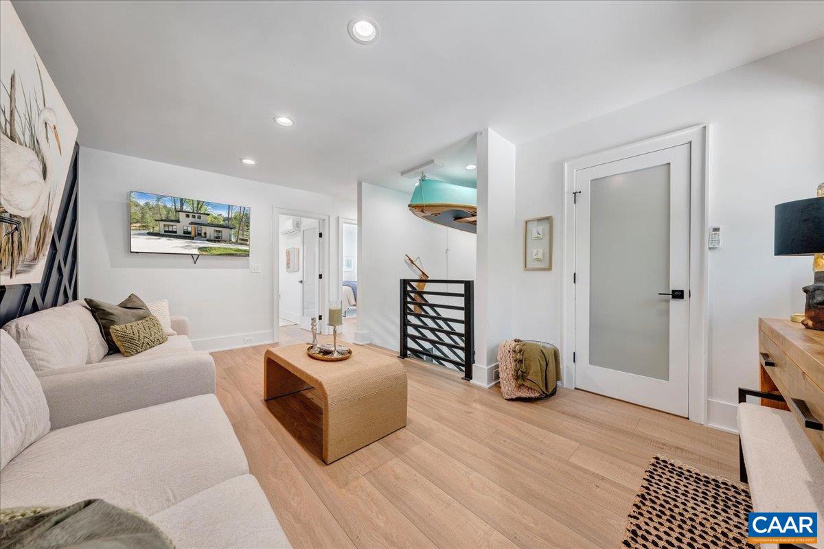 16358 MONETA RD, MONETA, Virginia 24121, 5 Bedrooms Bedrooms, ,3 BathroomsBathrooms,Residential,16358 MONETA RD,676131 MLS # 676131