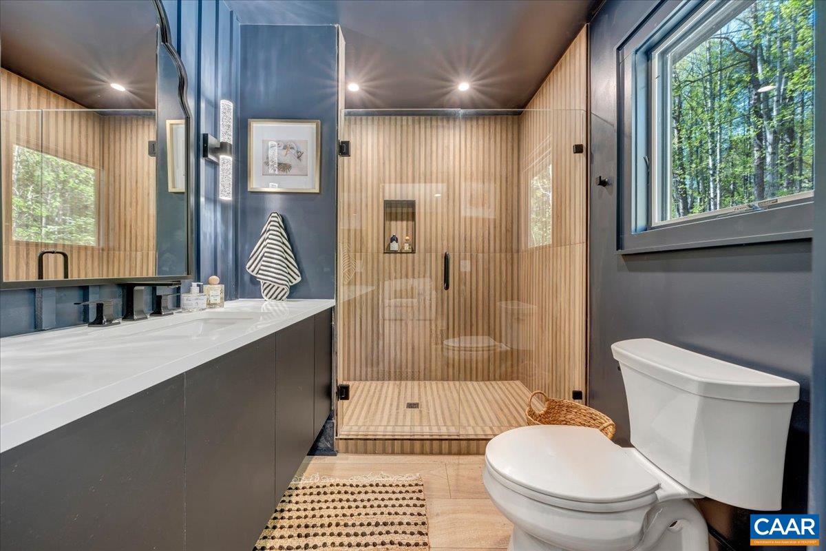 16358 MONETA RD, MONETA, Virginia 24121, 5 Bedrooms Bedrooms, ,3 BathroomsBathrooms,Residential,16358 MONETA RD,676131 MLS # 676131