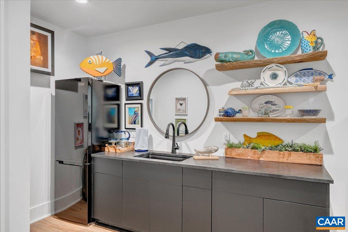 16358 MONETA RD, MONETA, Virginia 24121, 5 Bedrooms Bedrooms, ,3 BathroomsBathrooms,Residential,16358 MONETA RD,676131 MLS # 676131