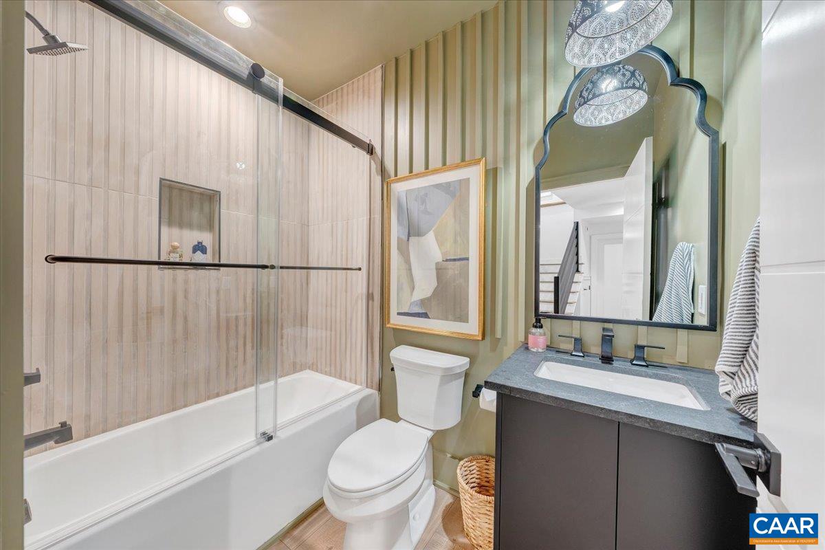 16358 MONETA RD, MONETA, Virginia 24121, 5 Bedrooms Bedrooms, ,3 BathroomsBathrooms,Residential,16358 MONETA RD,676131 MLS # 676131