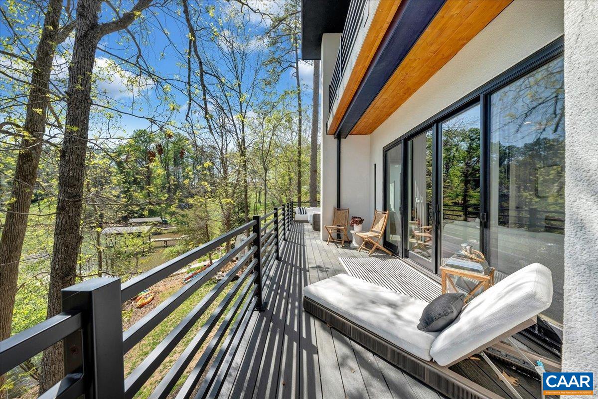 16358 MONETA RD, MONETA, Virginia 24121, 5 Bedrooms Bedrooms, ,3 BathroomsBathrooms,Residential,16358 MONETA RD,676131 MLS # 676131