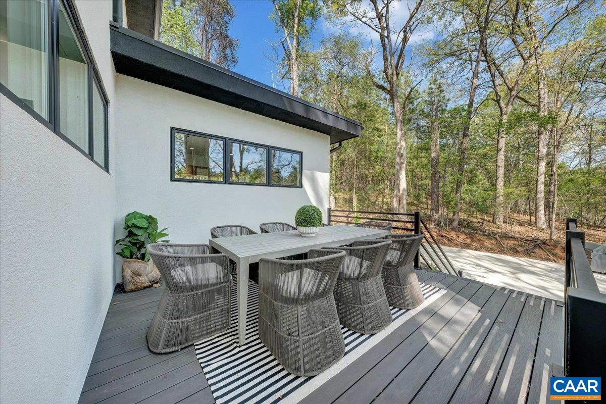 16358 MONETA RD, MONETA, Virginia 24121, 5 Bedrooms Bedrooms, ,3 BathroomsBathrooms,Residential,16358 MONETA RD,676131 MLS # 676131