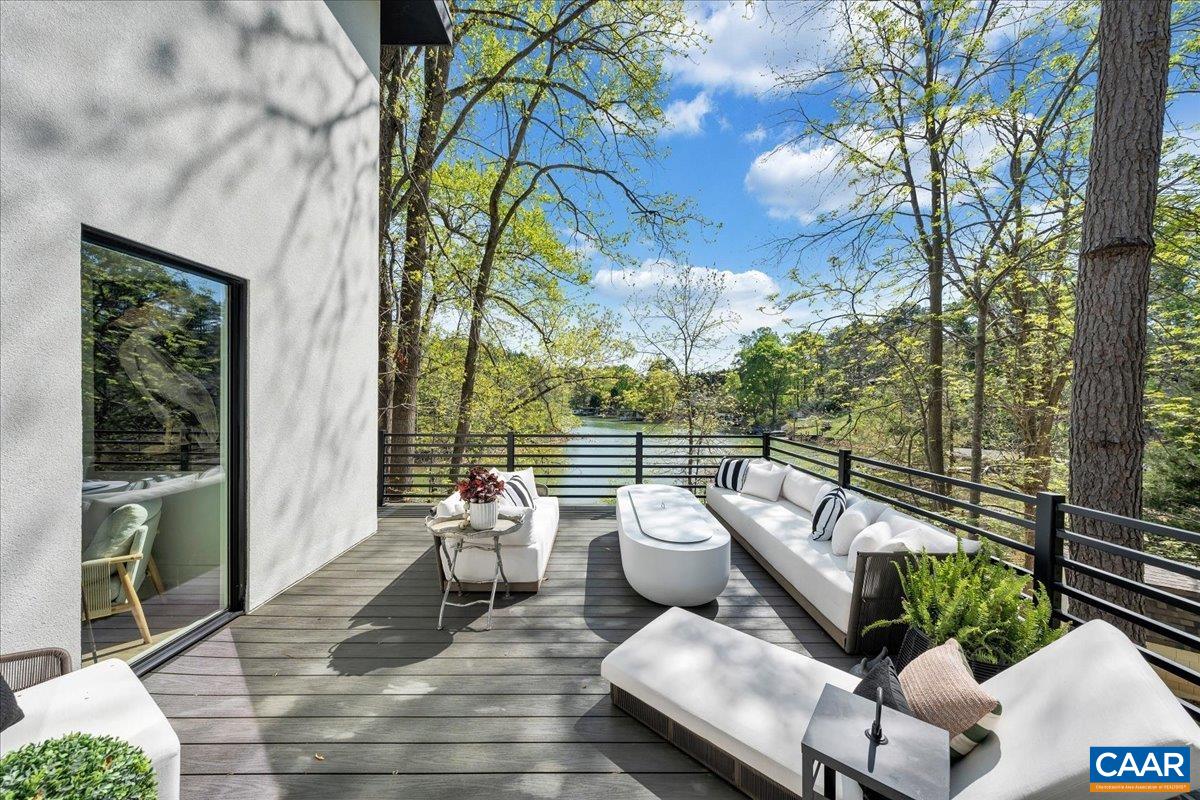 16358 MONETA RD, MONETA, Virginia 24121, 5 Bedrooms Bedrooms, ,3 BathroomsBathrooms,Residential,16358 MONETA RD,676131 MLS # 676131