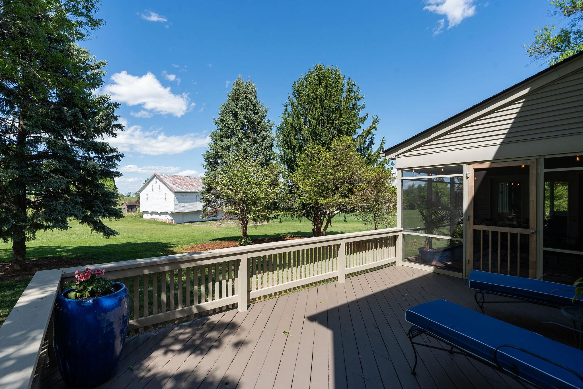 39 WELLINGTON PL, WAYNESBORO, Virginia 22980, 4 Bedrooms Bedrooms, ,3 BathroomsBathrooms,Residential,39 WELLINGTON PL,676142 MLS # 676142