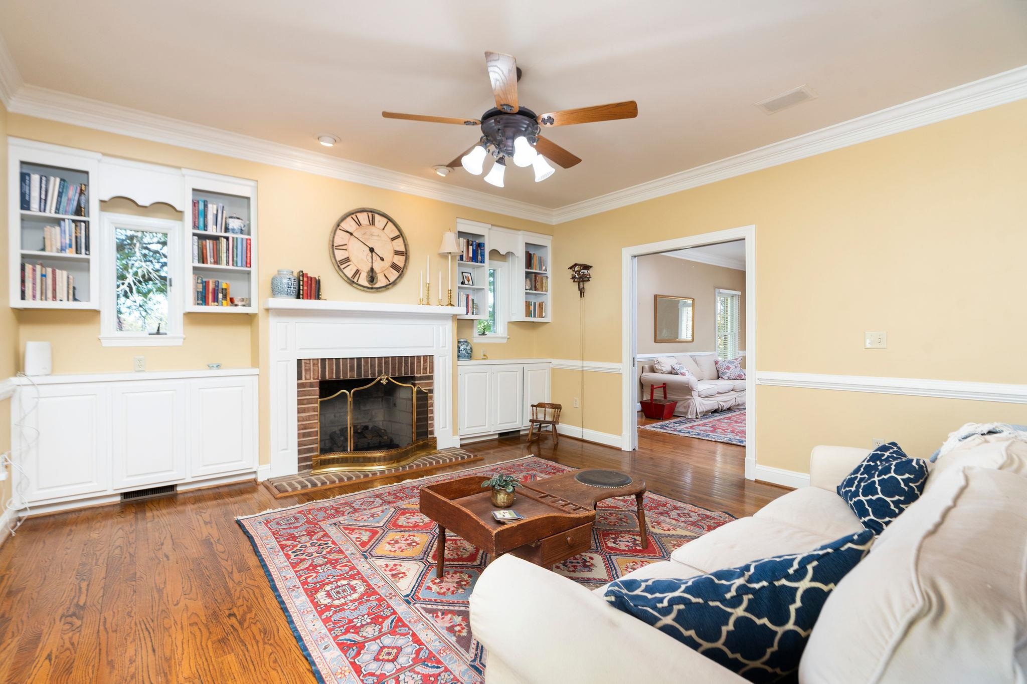 39 WELLINGTON PL, WAYNESBORO, Virginia 22980, 4 Bedrooms Bedrooms, ,3 BathroomsBathrooms,Residential,39 WELLINGTON PL,676142 MLS # 676142