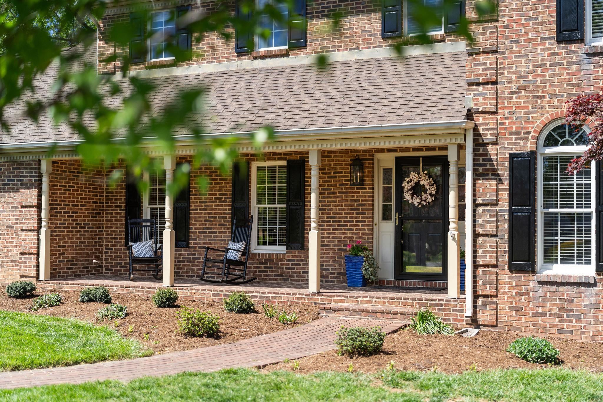 39 WELLINGTON PL, WAYNESBORO, Virginia 22980, 4 Bedrooms Bedrooms, ,3 BathroomsBathrooms,Residential,39 WELLINGTON PL,676142 MLS # 676142