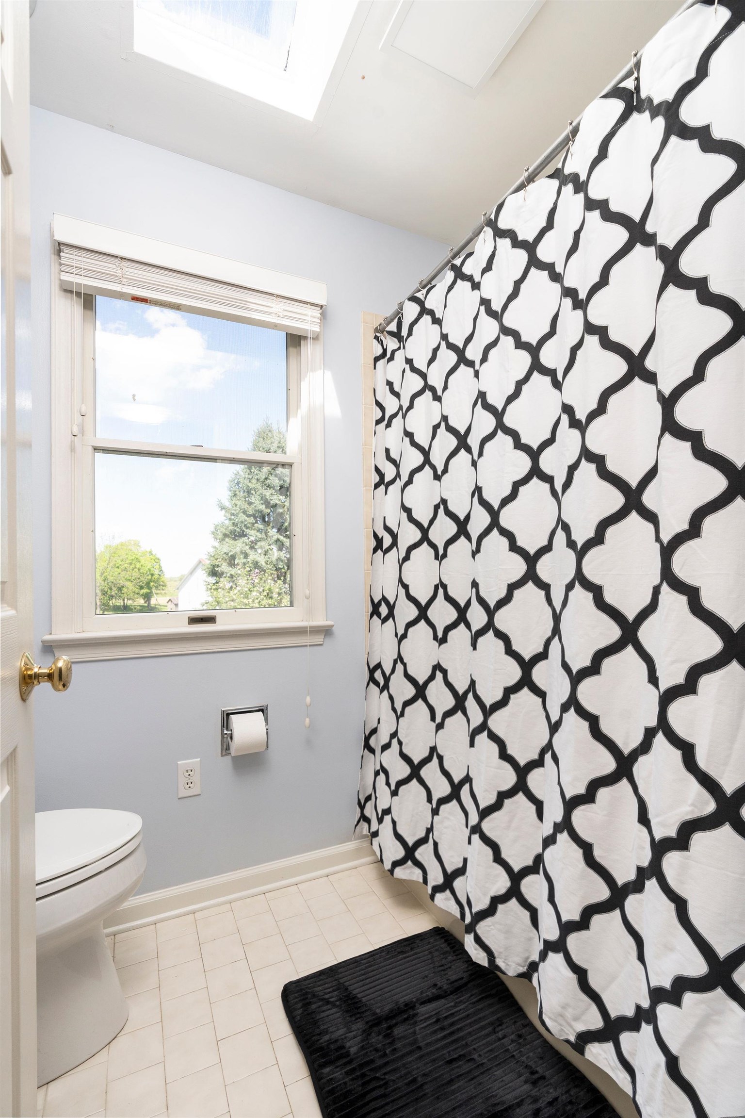 39 WELLINGTON PL, WAYNESBORO, Virginia 22980, 4 Bedrooms Bedrooms, ,3 BathroomsBathrooms,Residential,39 WELLINGTON PL,676142 MLS # 676142