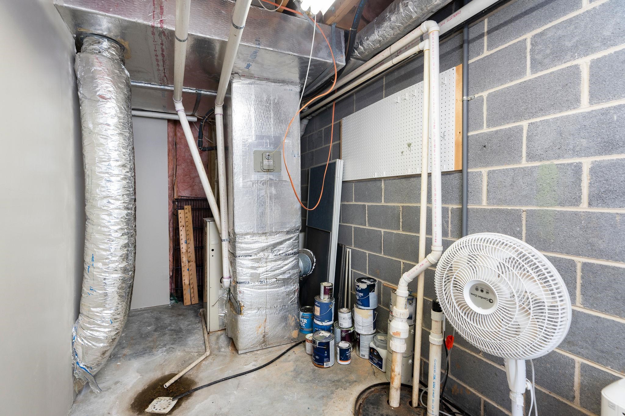 39 WELLINGTON PL, WAYNESBORO, Virginia 22980, 4 Bedrooms Bedrooms, ,3 BathroomsBathrooms,Residential,39 WELLINGTON PL,676142 MLS # 676142