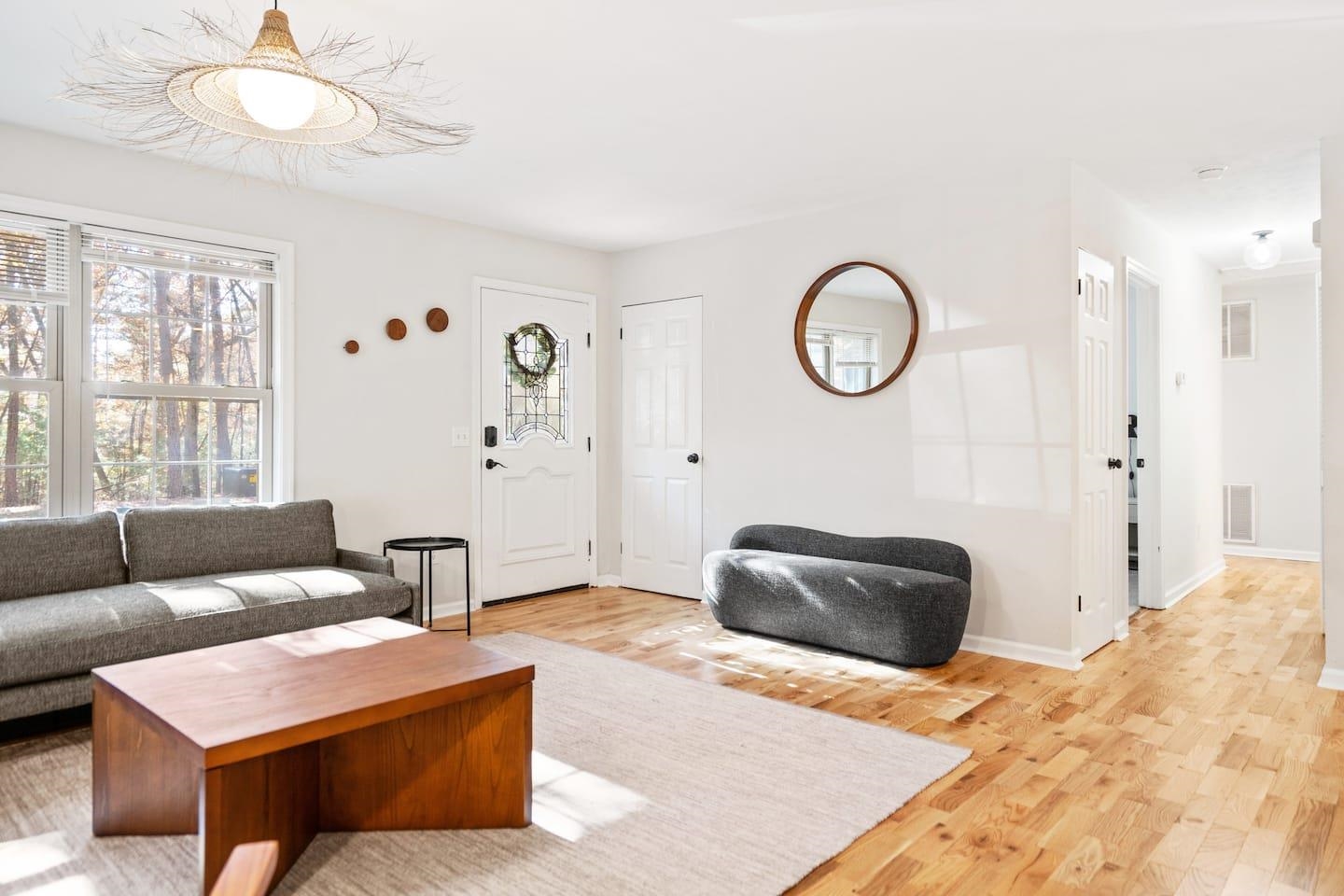 323 PALMER RD, BASYE, Virginia 22810, 3 Bedrooms Bedrooms, ,2 BathroomsBathrooms,Residential,323 PALMER RD,676144 MLS # 676144