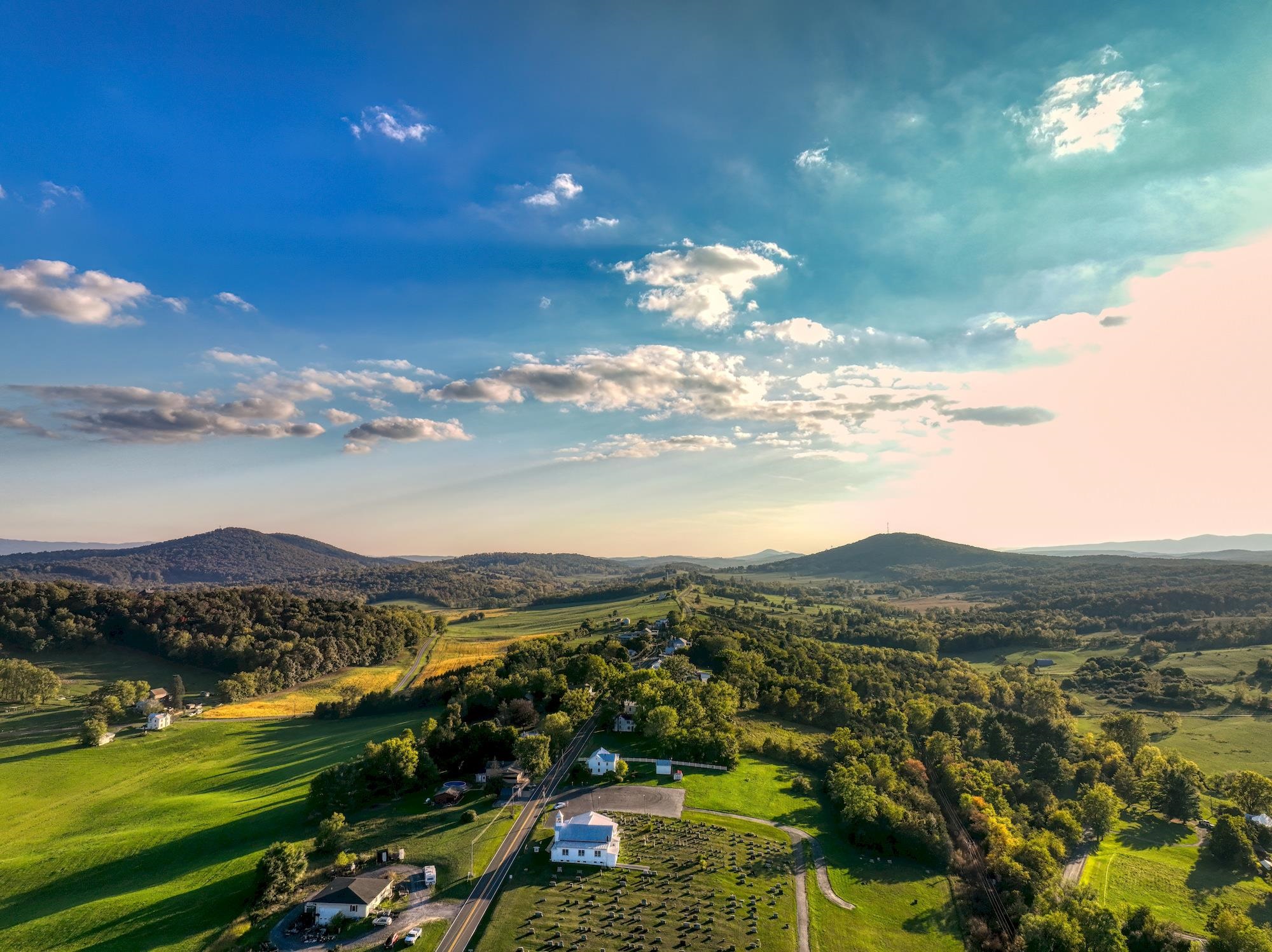 323 PALMER RD, BASYE, Virginia 22810, 3 Bedrooms Bedrooms, ,2 BathroomsBathrooms,Residential,323 PALMER RD,676144 MLS # 676144