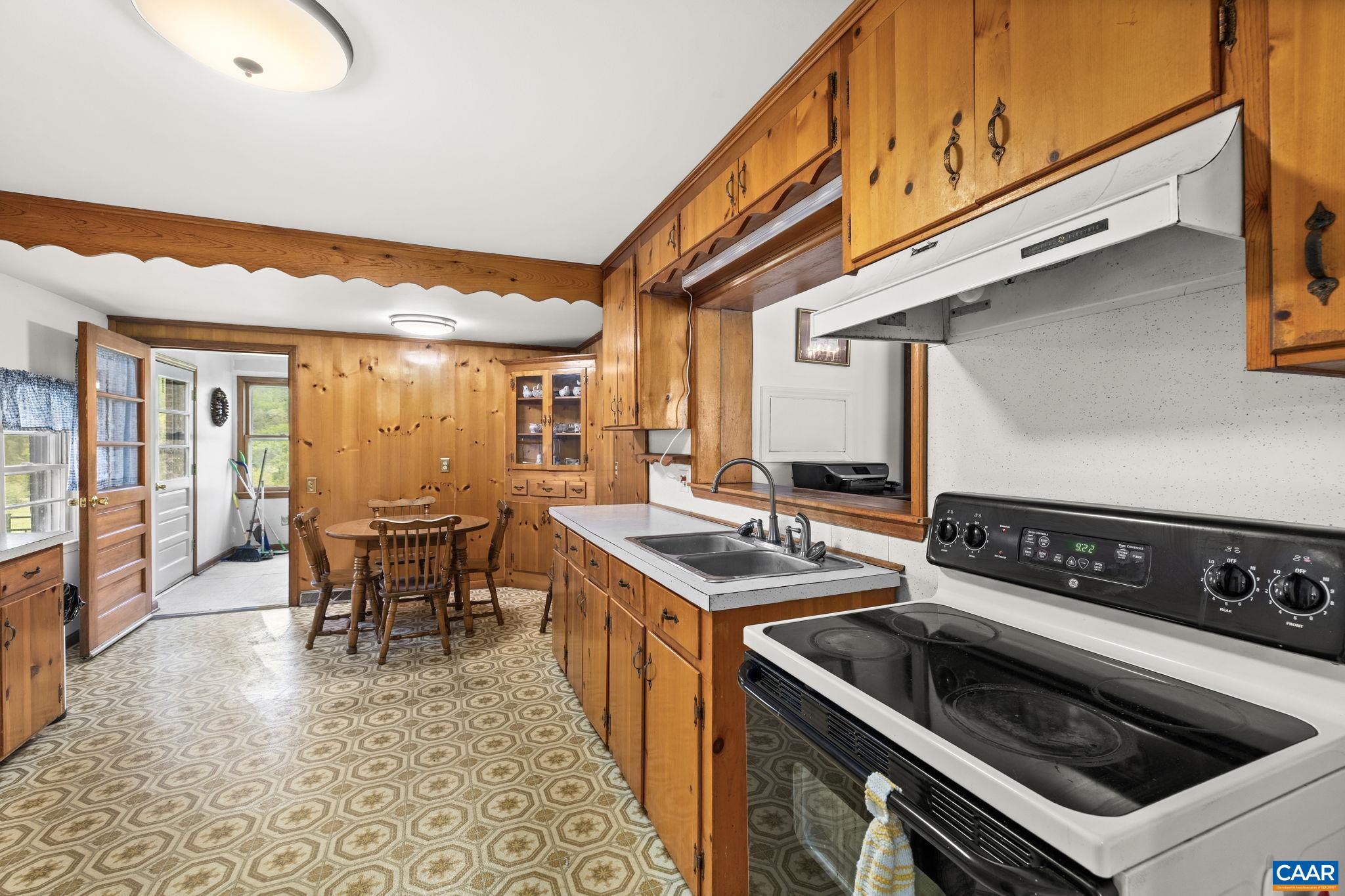 18188 LOVERS LN, GORDONSVILLE, Virginia 22942, 4 Bedrooms Bedrooms, ,2 BathroomsBathrooms,Residential,18188 LOVERS LN,676145 MLS # 676145