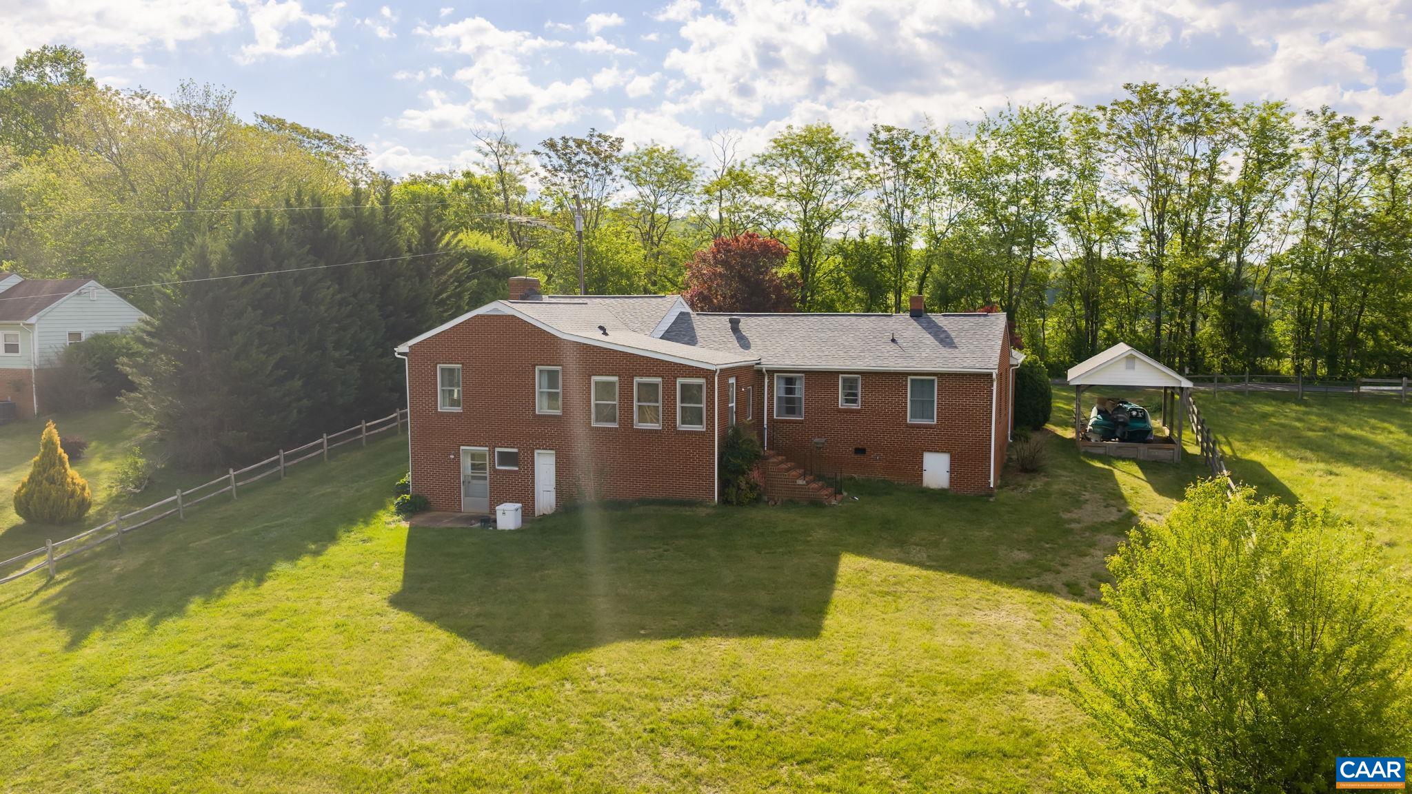 18188 LOVERS LN, GORDONSVILLE, Virginia 22942, 4 Bedrooms Bedrooms, ,2 BathroomsBathrooms,Residential,18188 LOVERS LN,676145 MLS # 676145