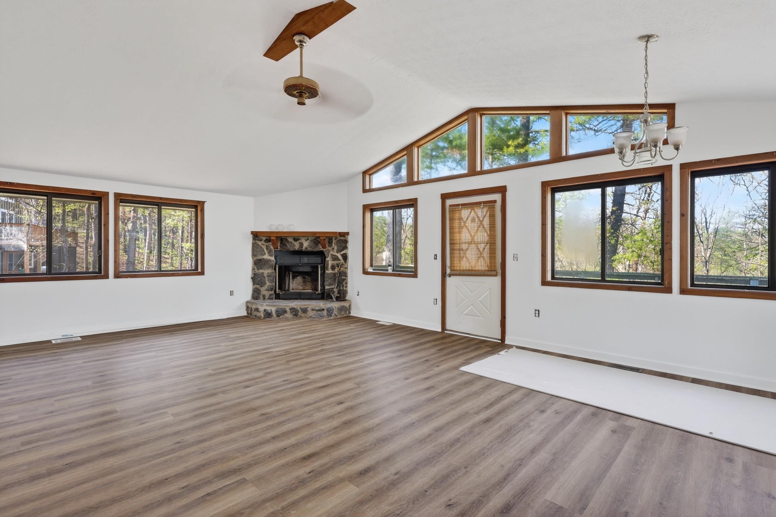 213 MORRIE DR, BASYE, Virginia 22810, 3 Bedrooms Bedrooms, ,2 BathroomsBathrooms,Residential,213 MORRIE DR,676147 MLS # 676147