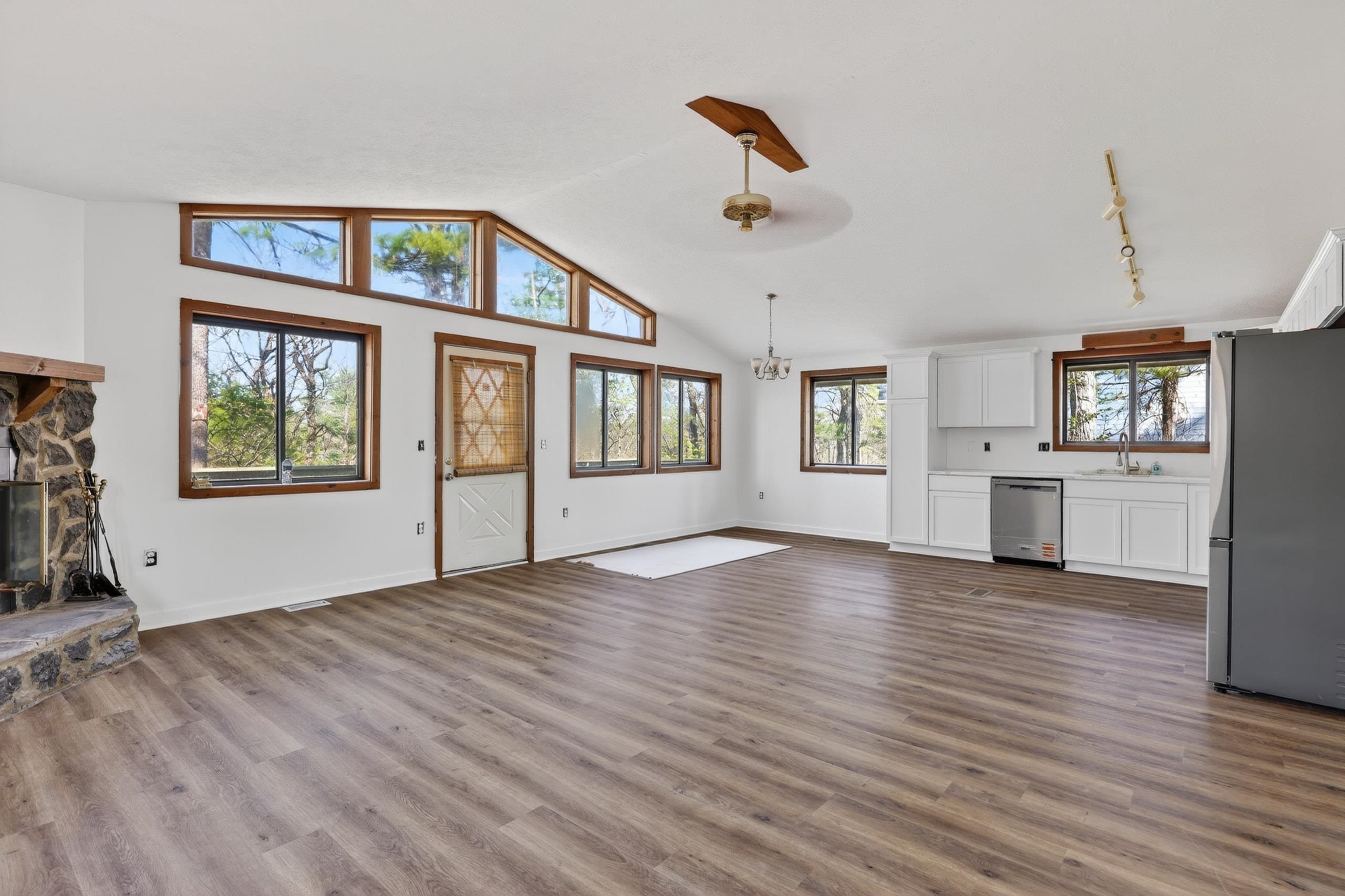 213 MORRIE DR, BASYE, Virginia 22810, 3 Bedrooms Bedrooms, ,2 BathroomsBathrooms,Residential,213 MORRIE DR,676147 MLS # 676147