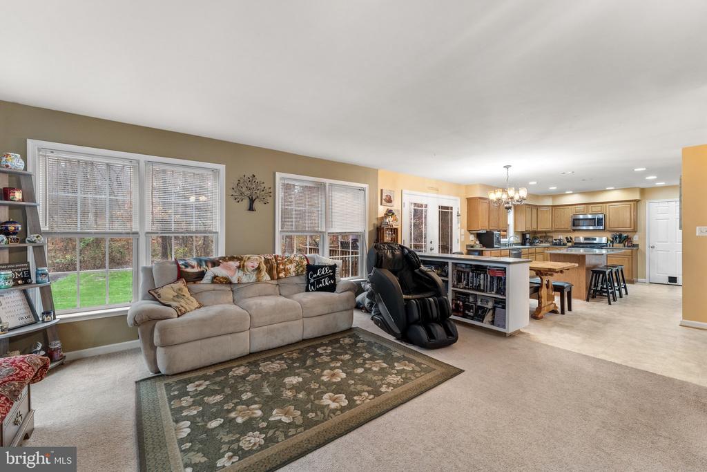 19388 MANOR DR, CULPEPER, Virginia 22701, 4 Bedrooms Bedrooms, ,3 BathroomsBathrooms,Residential,19388 MANOR DR,VACU2013222 MLS # VACU2013222